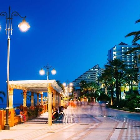 Precioso Apartamento Frente Al Mar Benalmadena Bagian luar foto