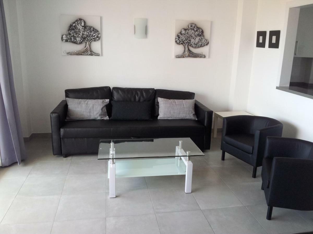 Precioso Apartamento Frente Al Mar Benalmadena Bagian luar foto