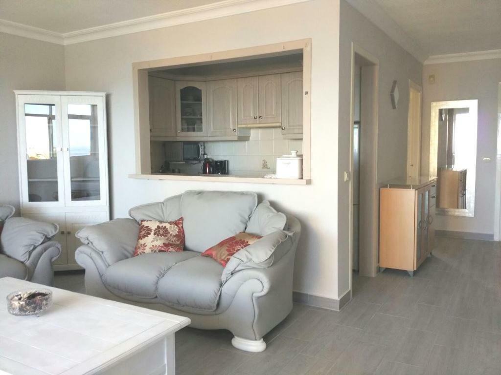 Precioso Apartamento Frente Al Mar Benalmadena Bagian luar foto