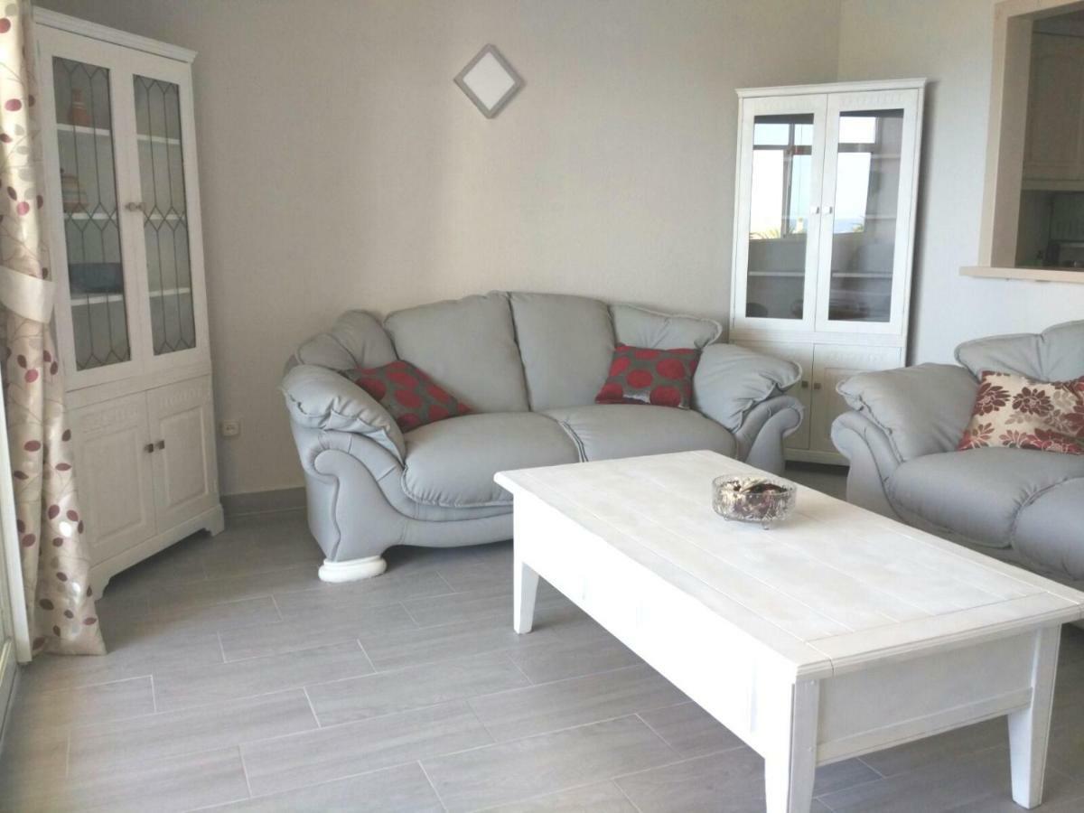 Precioso Apartamento Frente Al Mar Benalmadena Bagian luar foto