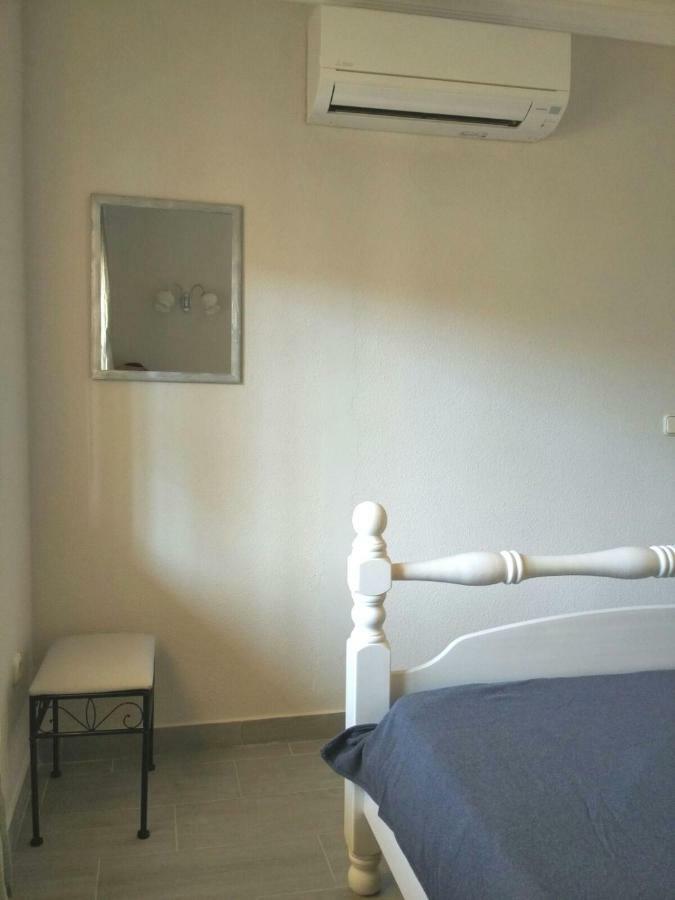 Precioso Apartamento Frente Al Mar Benalmadena Bagian luar foto