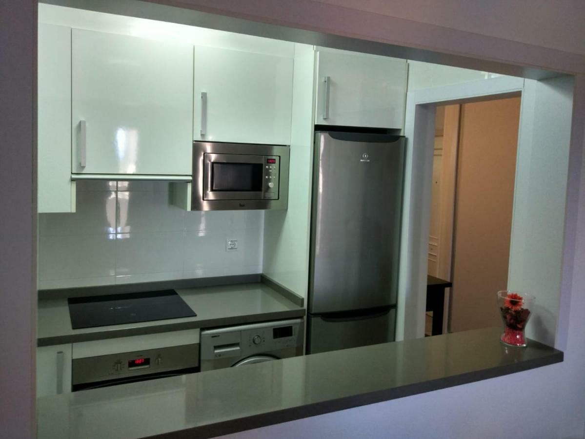 Precioso Apartamento Frente Al Mar Benalmadena Bagian luar foto