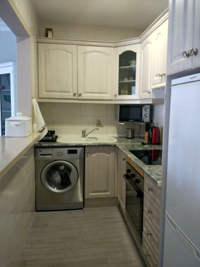 Precioso Apartamento Frente Al Mar Benalmadena Bagian luar foto