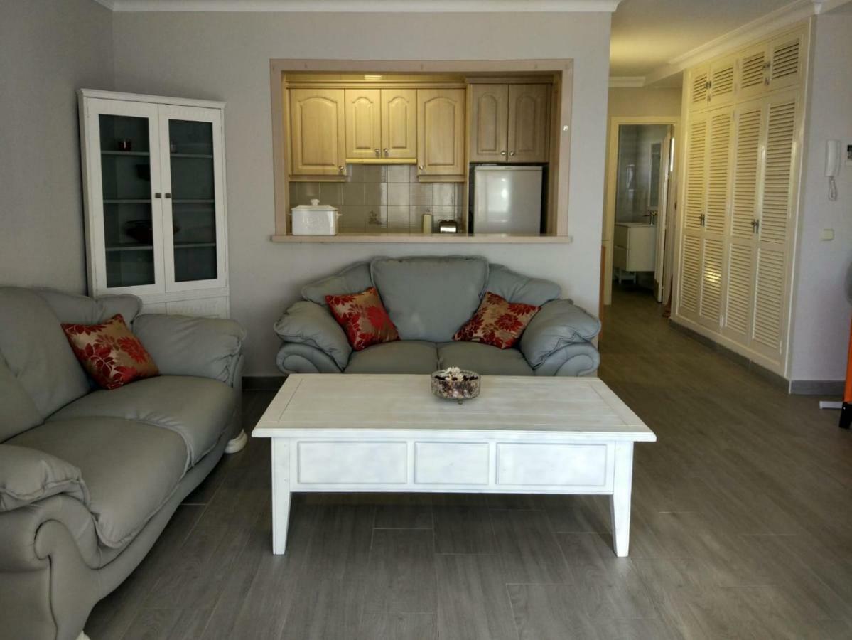 Precioso Apartamento Frente Al Mar Benalmadena Bagian luar foto